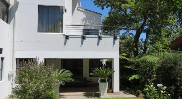 Апартаменты 10 Kommandeurs Ave, Stellenbosch