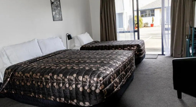 Студия Deluxe ASURE Phoenix Motor Inn