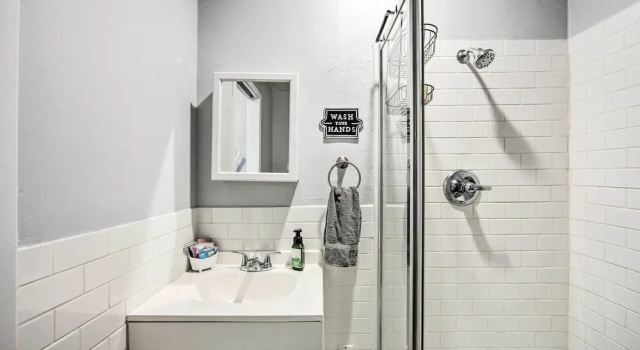 Коттедж с 2 комнатами Longview Vacation Rental Home: 4 Mi to Dtwn