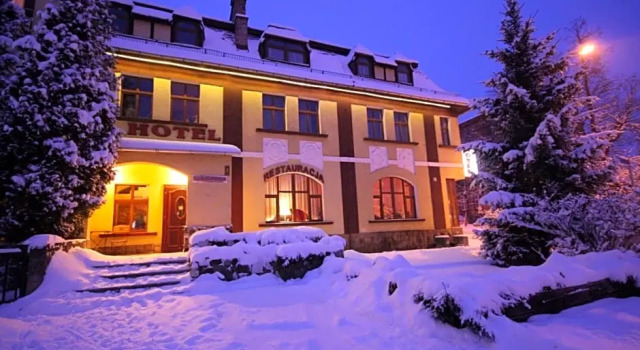 Hotel Karkonosze, Забронировать Отель Каменна-Гура Нижнесилезское воеводство