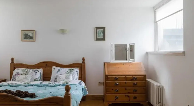 Specious Family Kensington 5-bed House, Sleeps 10, Забронировать Дом для отпуска Виллы Лондона, рядом с Имперский колледж Лондона, Вилла
