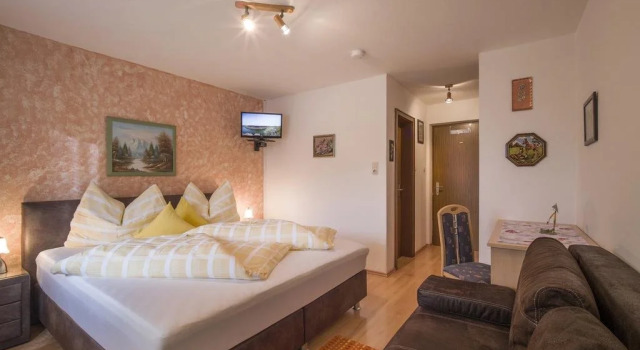 Gasthof Mairwirt, Book Hotel Hotels in Kaiserwinkl with a Pool, Swimming Pool