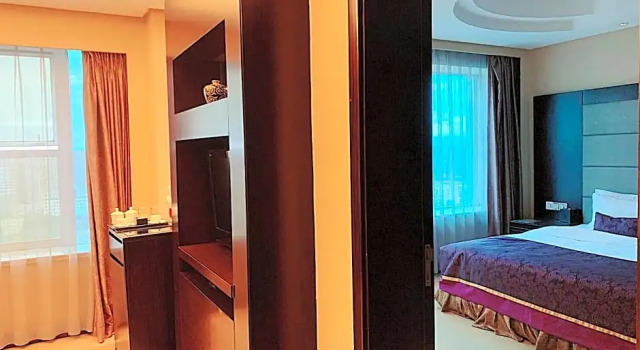 Люкс Executive Yiwu Yimei Plaza Hotel