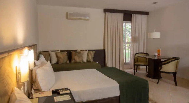 Трёхместный номер Standard Hotel JP Ribeirão Preto Resort & Convenções by Nacional Inn
