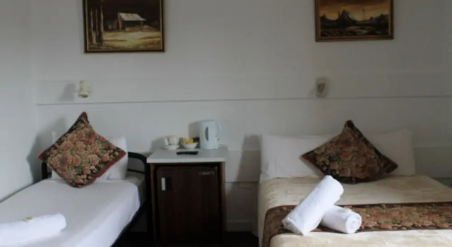 Hotel Beach House Nambour, Book Hotel Diddillibah Queensland