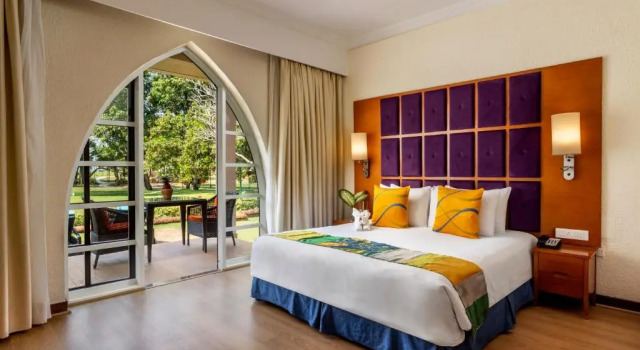 Двухместная вилла Caravela Beach Resort