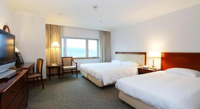 Двухместный номер Standard с видом на горы Evergreen Laurel Hotel - Keelung