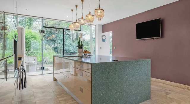 Art Deco Villa Oxford