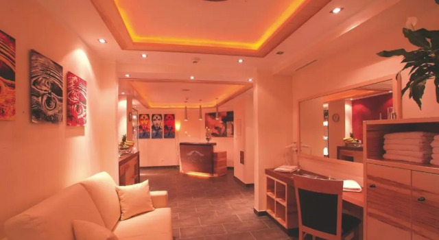 Hotel Garni Muttler Alpinresort & Spa, Book Hotel Hoteller i Engadin med pool, Swimmingpool