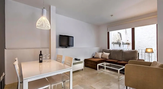 Апартаменты с 2 комнатами tuGuest Elvira Suites
