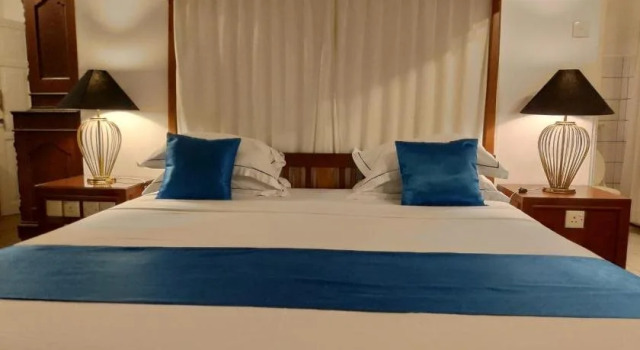 Royal River Resort