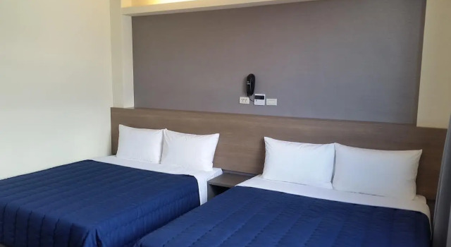 Четырёхместный номер Standard Bulowan Hotel