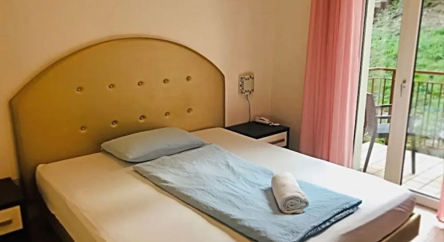 Номер Economy с балконом Hotel Villa Carmen