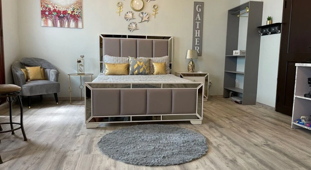 The Suites & Vintage Apartment at Casa Of Essence in heart of Old San Juan, Забронировать Апартаменты/квартира Сан-Хуан-Антигуо , рядом с Fort San Felipe del Morro