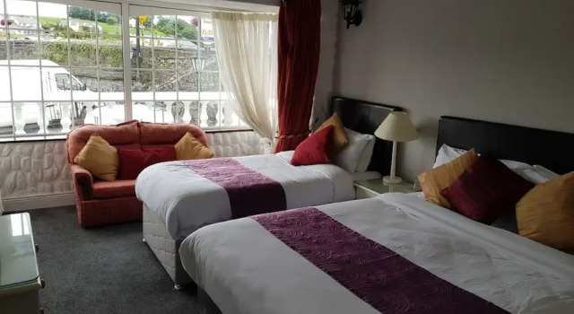 The River's Edge Guest House, Book Guesthouse Hotels in Kerry with Parking, Parking