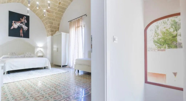Palazzo Alma luxury rooms, Book Hotel Hoteller i Casarano med parkering, Parkering