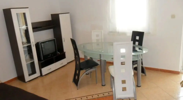 Апартаменты с видом на внутренний двор Apartments Mislav