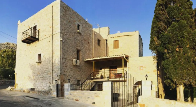 Kamares Stone House 1, Book Hotel East Mani Lakonia