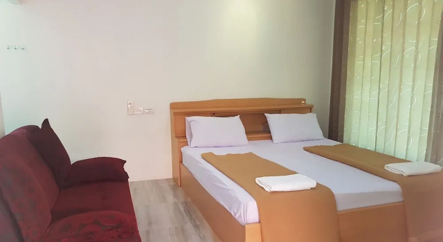 Baanrai Klai Laos Resort, Varaa Lomakeskus Hotellit North-Eastern Thailand pysäköinnillä, Pysäköinti
