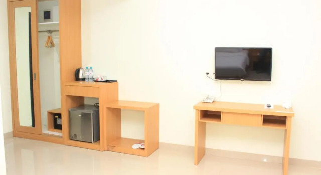 Полулюкс Naka Hotel Kupang