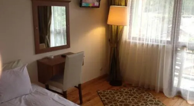 Rhebas Hotel