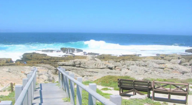 Вилла Hermanus Whale View