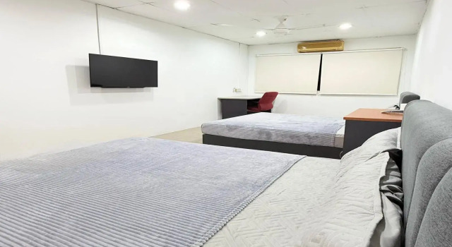 Семейный люкс Hotel O S Homestay