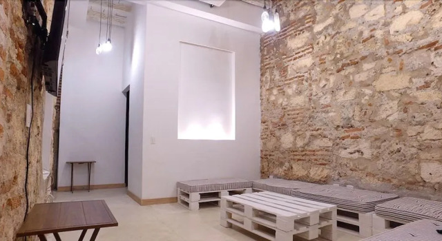 Bourbon St Hostal Boutique - Hostel, Забронировать Хостел Центр Картахена, рядом с San Pedro Claver's Church