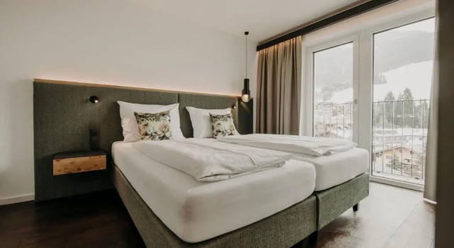 Полулюкс Hotel Sonnblick