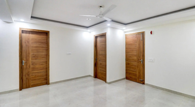 OYO 82311 Hotel Holy House