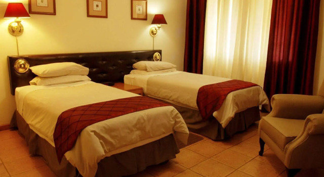 Floreat Riverside Lodge and Spa