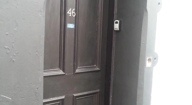 Portum -John St Apartment