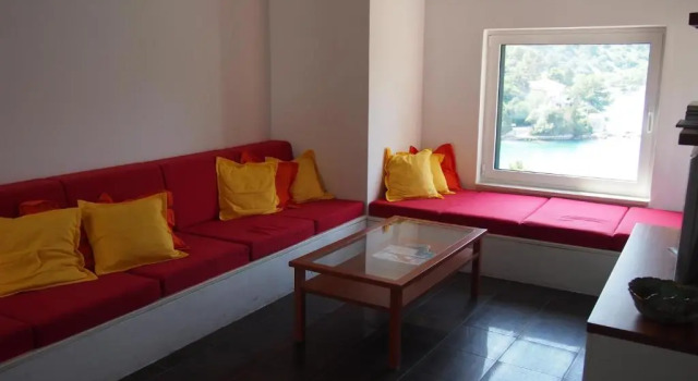 Perla Vacation Home, Boek Hotel eiland Brac Omiš