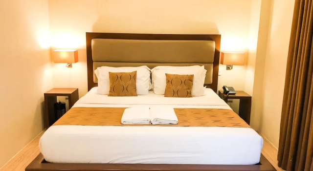 Номер Premier с балконом The Piccolo Hotel of Boracay