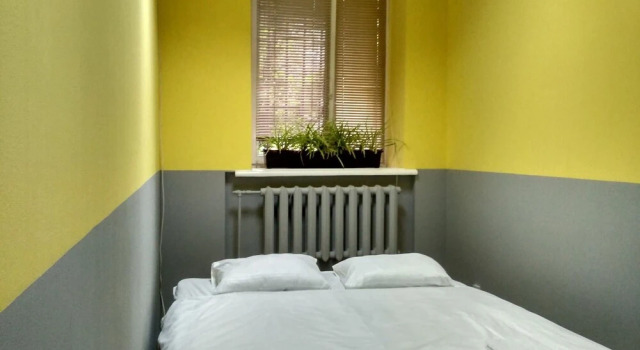Hello Yellow Hostel, Book Hostel Hostels in Dnipropetrovsk Region, Hostel