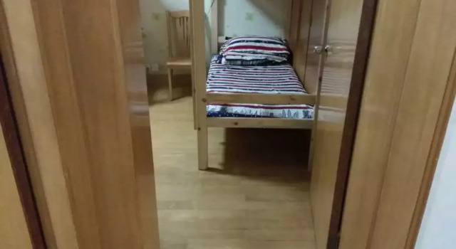 Pujiang Home Lodging Shanxi South Rd, Varaa Hotelli Huangpu 