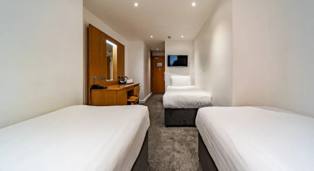 Трёхместный номер Original Central Park Hotel