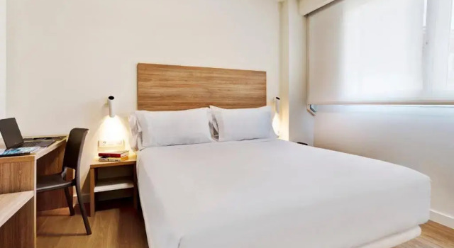 Апартаменты Superior Sercotel Logroño Suites