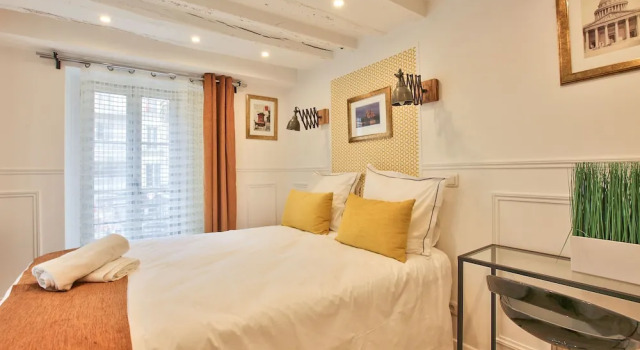 42 - Luxury Flat