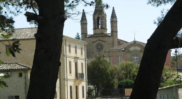 Domaine Saint Martin, Rezerwuj Pensjonat Valliguières Gard