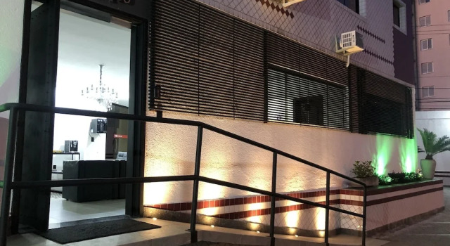 Hotel Diamante, Забронировать Отель Отели Сан-Пауло с парковкой, рядом с Пенья-Ложас Бесни, Парковка