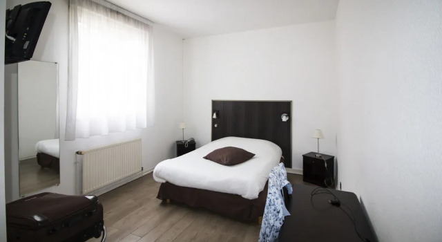 L'Ambiance Patio Hotel, Забронировать Отель Лима Божоле