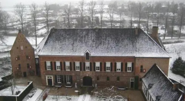 Kasteel Huis Bergh, Boek Hotel Hotels in Achterhoek met parkeren, Parkeren
