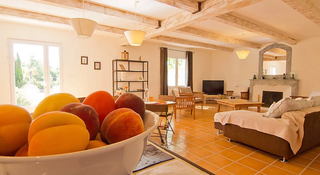 House LOlivier L'isle sur la Sorgue, Rezerwuj Hotel Hotele w Lagnes z parkingiem, Parking