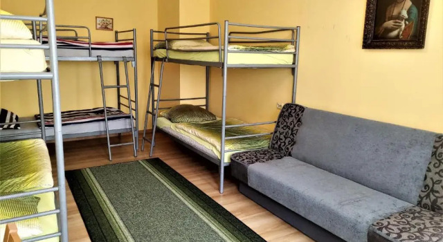 Кровать в общем номере Hostel Omega
