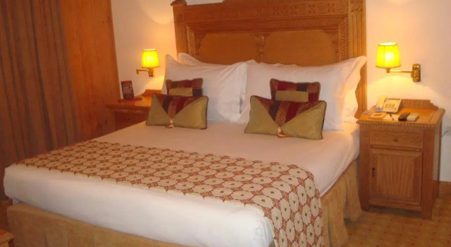 Suite Executive Gilgit Serena Hotel