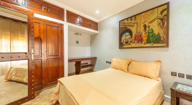 Private Villa In Center