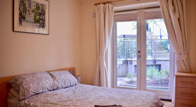Dublin 1 Bedroom Apartment Near Aviva Stadium, Забронировать Апартаменты/квартира Дублин Каунти Дублин, рядом с Стадион для собачьих бегов Шелбурн-парк
