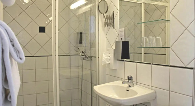 Семейный номер Standard Motala Stadshotell