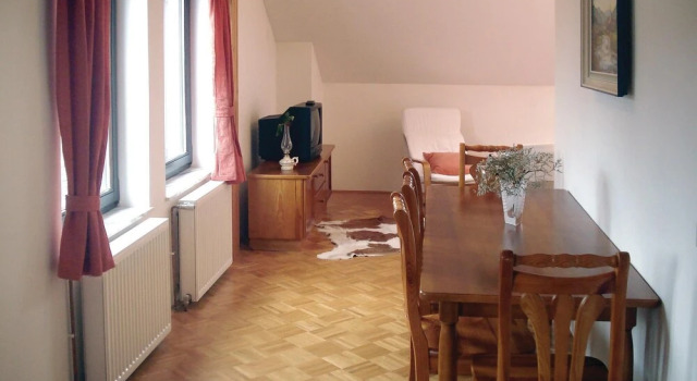 Nice Home in Mozirje With Wifi and 3 Bedrooms, Book Hotel Hotels in Savinjska with Parking, Parking